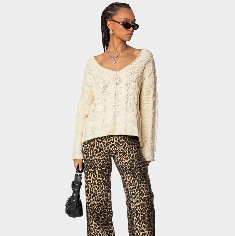 Monéra Oversized Cable Knit Sweater