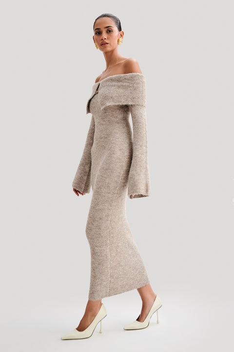 Baxter off-shoulder knitted dress – Luxurious Comfort and Timeless Glamour