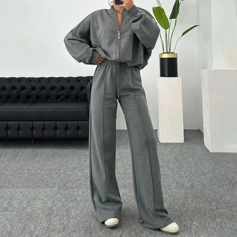 Lounge Luxe | Comfortable Suit